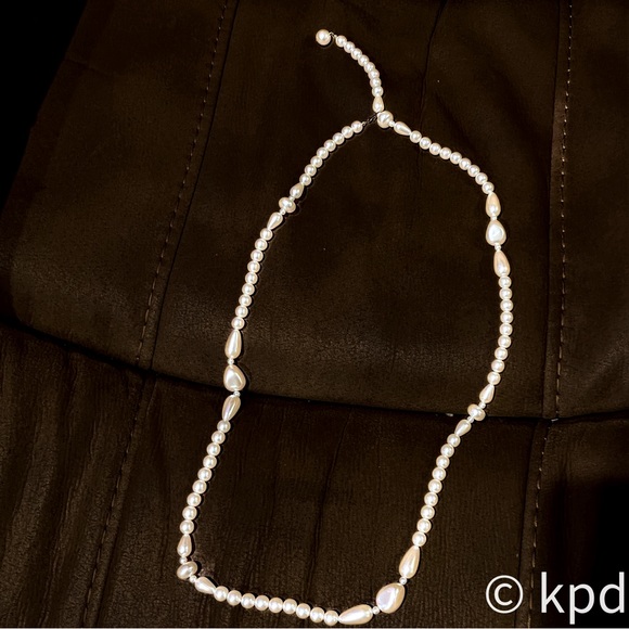 ESTATE AUCTION- appears to be mixed large fresh water/ baroque pearls! - Picture 3 of 7